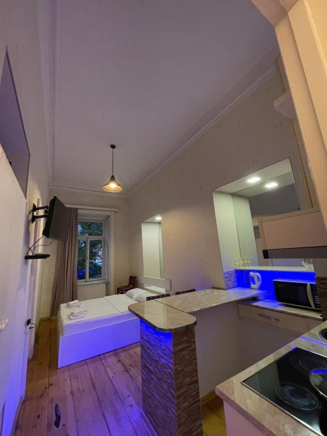 Downtown Room Tbilisi Bagian luar foto