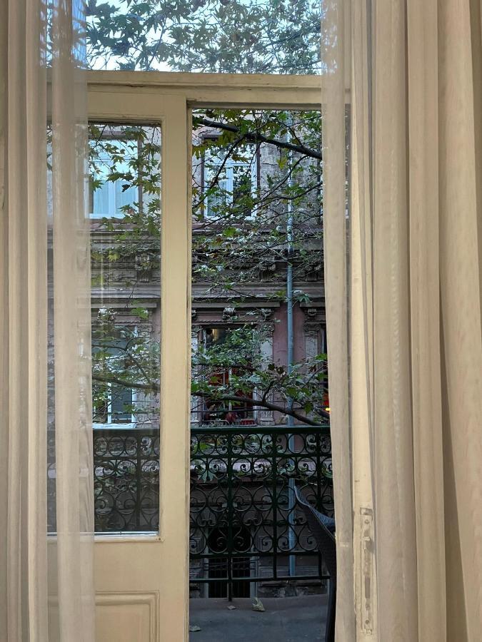 Downtown Room Tbilisi Bagian luar foto