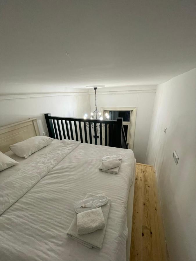 Downtown Room Tbilisi Bagian luar foto